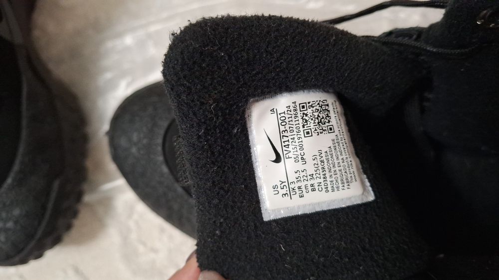 Продам детские вещи