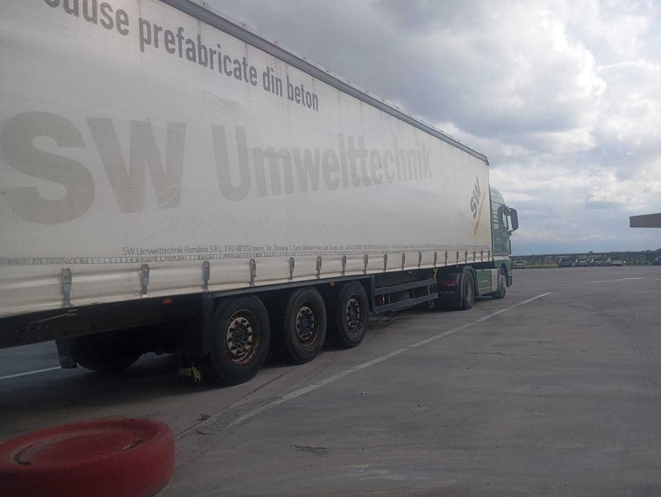 Semiremorci de vanzare Humbaur,Schmitz