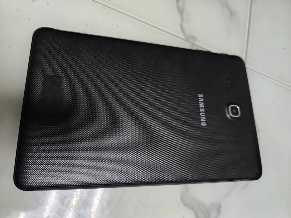 Планшет Самсунг. 10 дюймов.