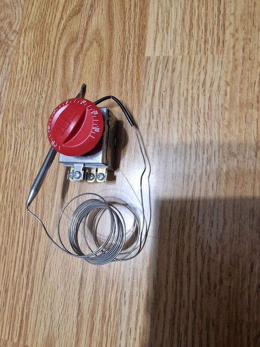 Termostat cu capilar