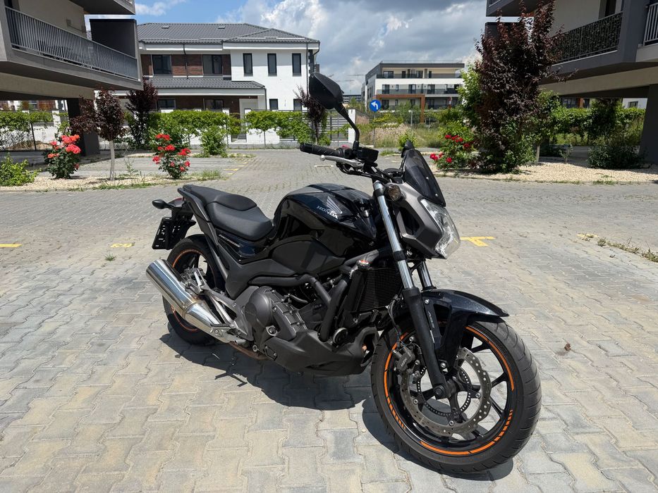 Honda NC750S DCT