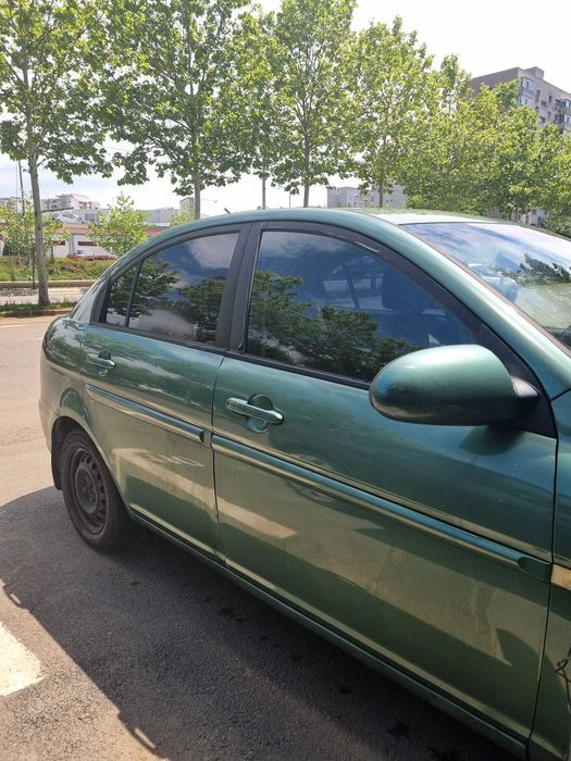 HYUNDAI Accent 2009 — imagine 5
