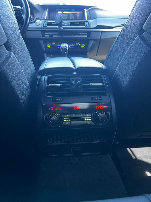 BMW Seria 5 F10 LCI 530d • 2014 • 3.0 Diesel • 258 CP