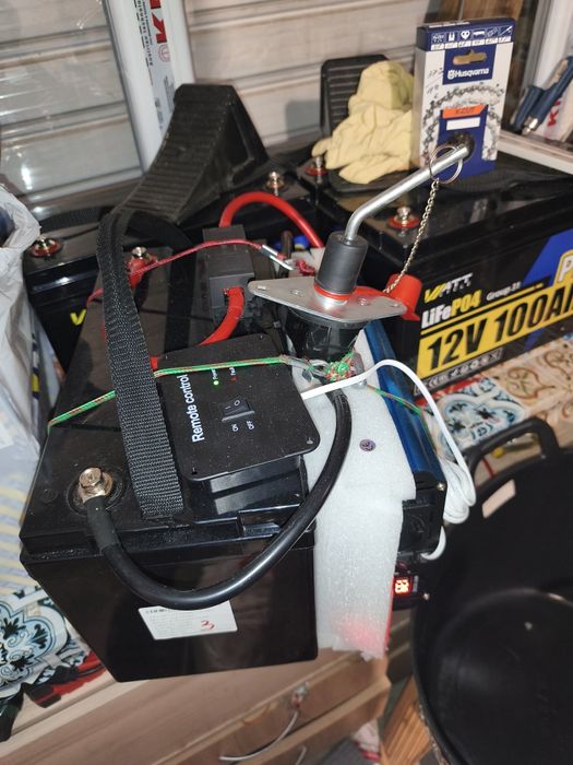 Wattcycle lifepo4 12v 100Ah батерия и инвертор 2кв.