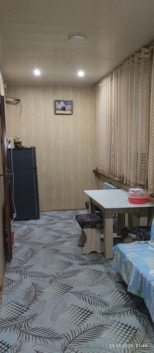 Uy sotiladi. Jizzax shaxar