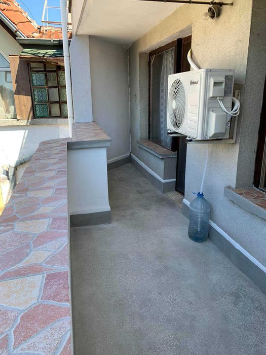 Дава се под наем Двустаен апартамент в Бургас, Възраждане - 52 кв.м за 140.25 € - Снимка #3