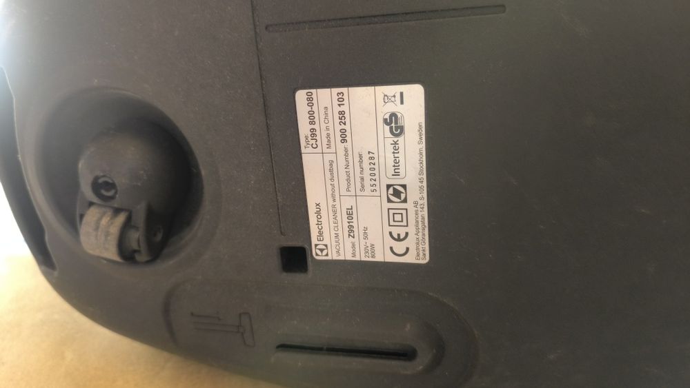 Aspirator fara sac Electrolux