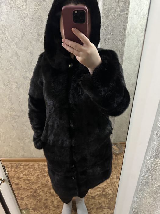 Продам норковую шубу