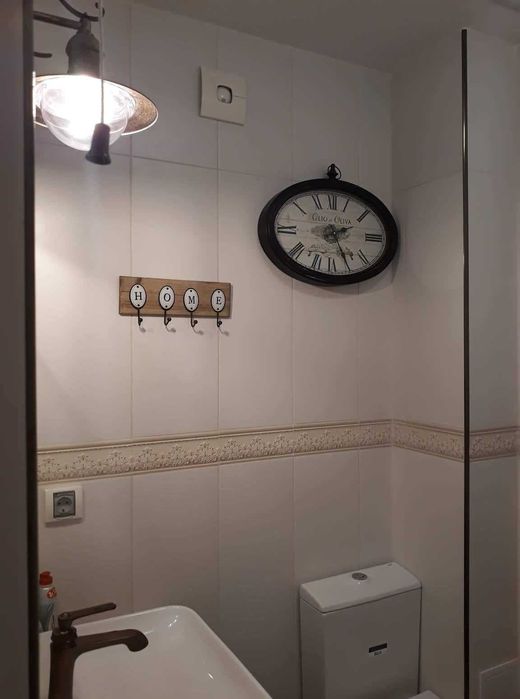 Дава се под наем Тристаен апартамент в Пловдив, Каменица 1 - 90 кв.м за 498.27 € - Снимка #8