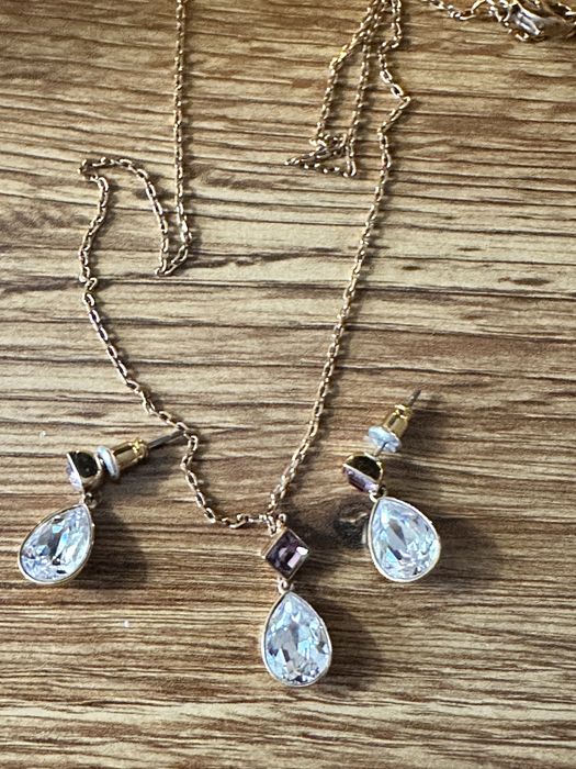 Комплект обици и колие Swarovski с розови кристали Swarov