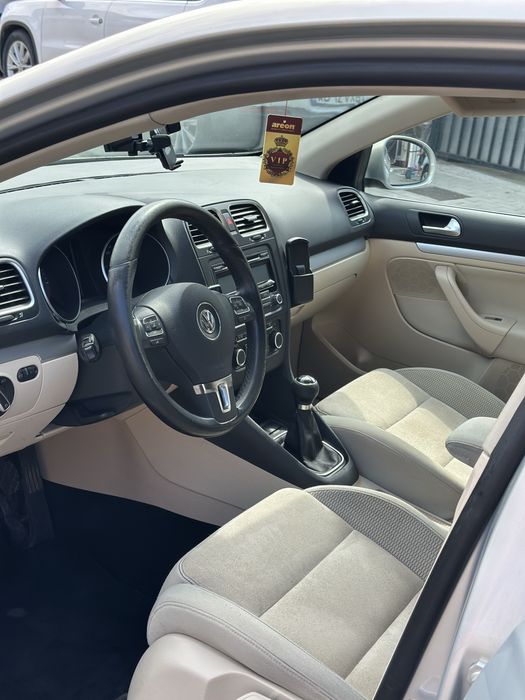 De vanzare vw golf 6 2011 euro 5 2.0 tdi 140 cpp