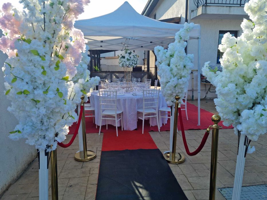 Inchiriem Corturi , Mese, Scaune pentru Petreceri și Nunti, Botezuri