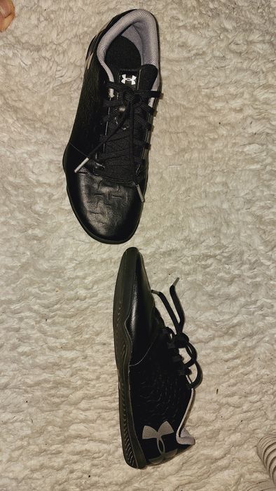 Adidasi fotbal sala (fara crampoane) negri Under Armour