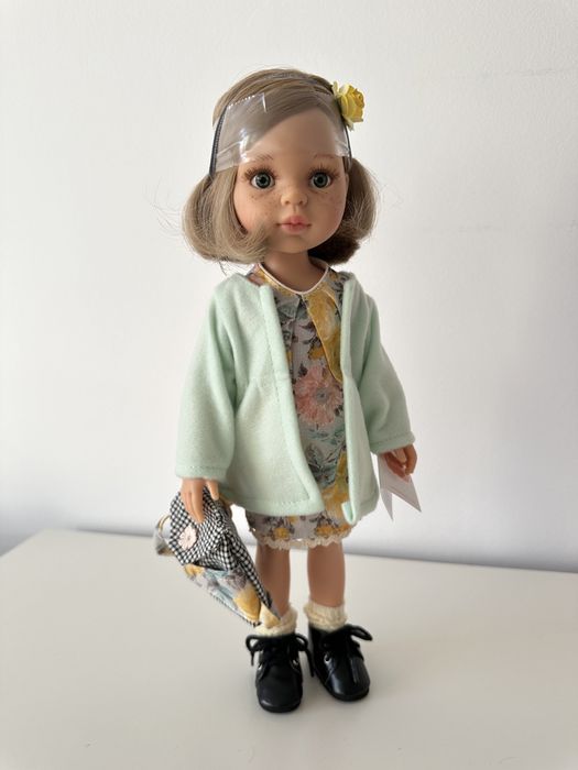 Păpuși cu miros de vanilie - Paola Reina