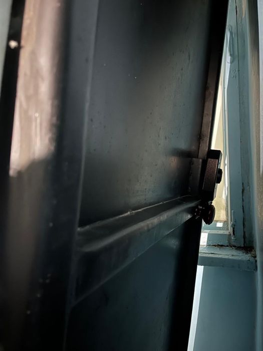 Железная дверь входная