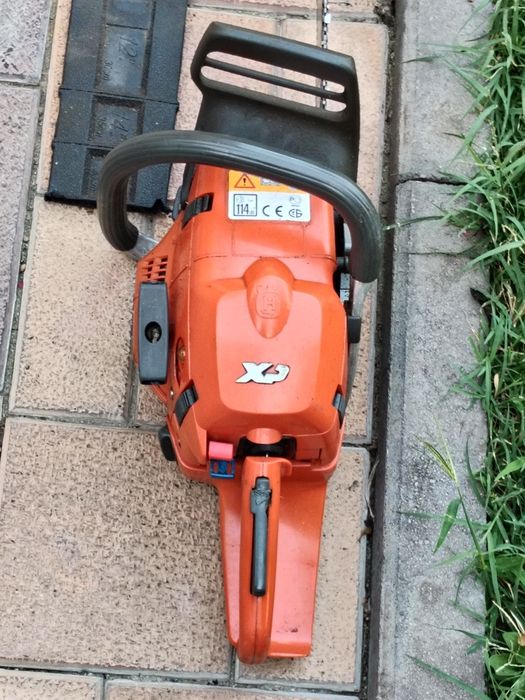 Drujba Husqvarna.      346  XP că și noua