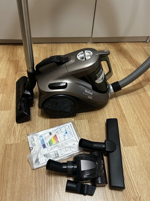 Продам пылесос Tefal