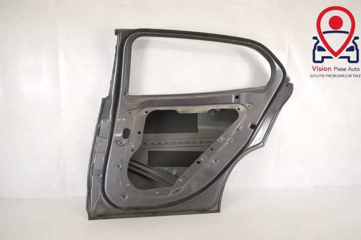 Дясна задна врата Оригинална Мерцедес-Бенц / Dясна zadna vrata Origina