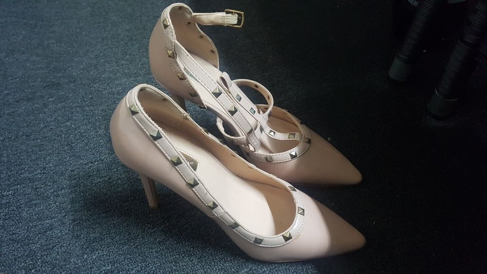 Pantofi damă numărul 38