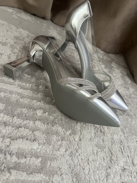 Туфли 38 размер новый