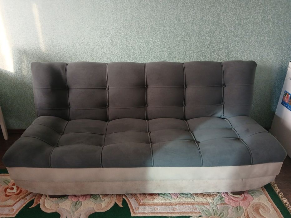 Продам диван книжка