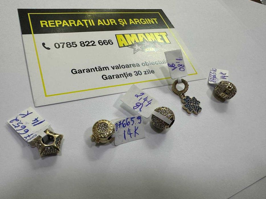 CHARM-URI AUR 14k (ctg)