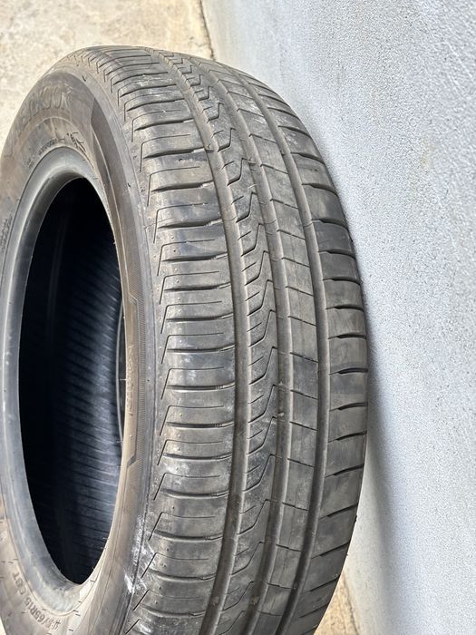 2 cauciucuri vară aproape noi 200 lei ambele