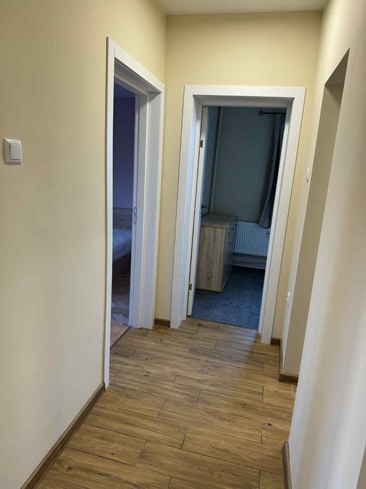 Дава се под наем Тристаен апартамент в Враца, Център - 80 кв.м за 408 € - Снимка #7