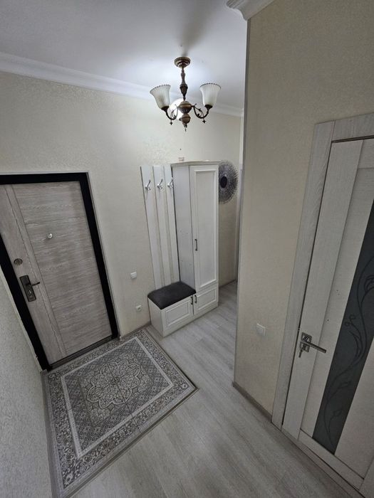 Продаётся квартира с обстановкой. Общая площадь 42м2