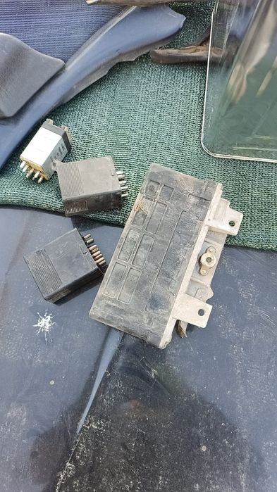 Запчасти на 124 Мерседес