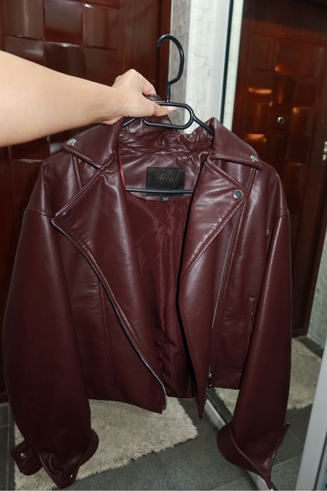 Кожено Яке Зара/Zara чисто ново