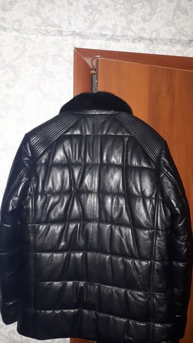Зимняя кожаная куртка