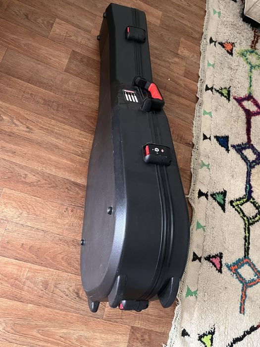 Ibanez акустическая гитара + жесткий кейс