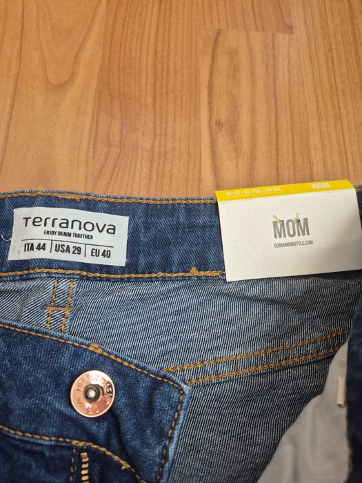 Blugi dama  Momfit