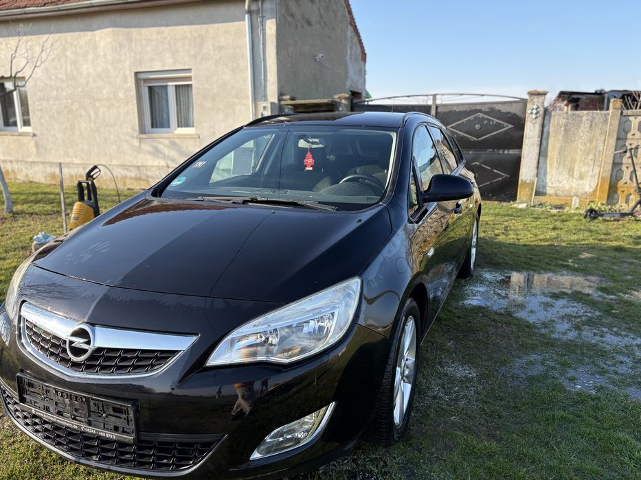 OPEL Astra 2011 — imagine 2