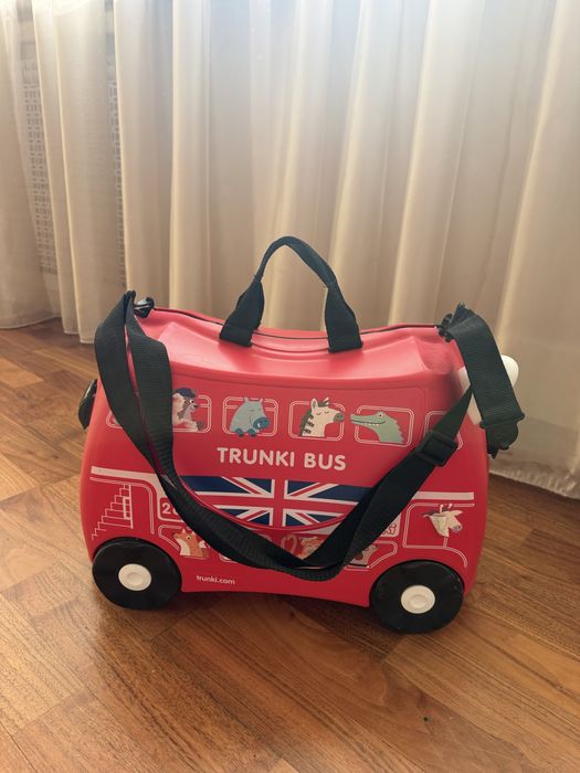 Продам детский чемодан-каталку Trunki