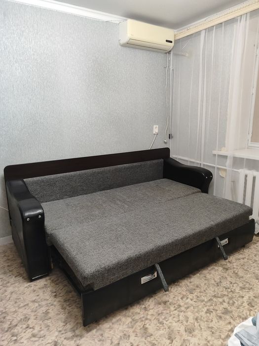 Продам диван/стол