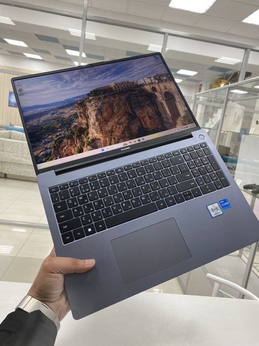 Ноутбук Huawei MateBook D16