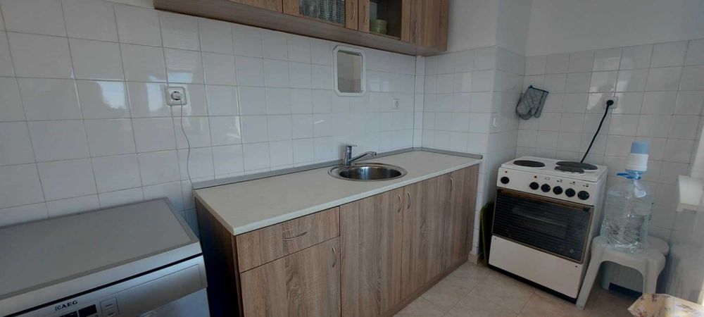 Продава се Тристаен апартамент в Хасково, Център - 100 кв.м за 1030 €/кв.м - Снимка #5
