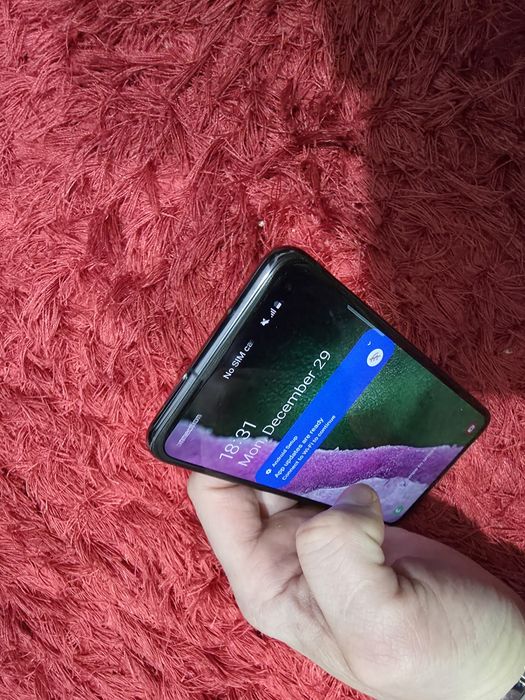 -Samsung S10E, Negru, 128Gb, 6Ram, doar telefonul, stare foarte buna,