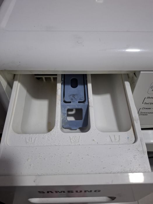 Стиральная машина - автомат Samsung  Diamond WS8590NMW9 6кг