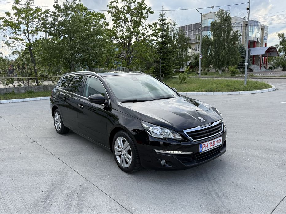 Peugeot 308 SW fab. 2015 ,1.6 HDI Euro 6 Panoramic ,Camera, Carte Service si Raport Istoric Km!