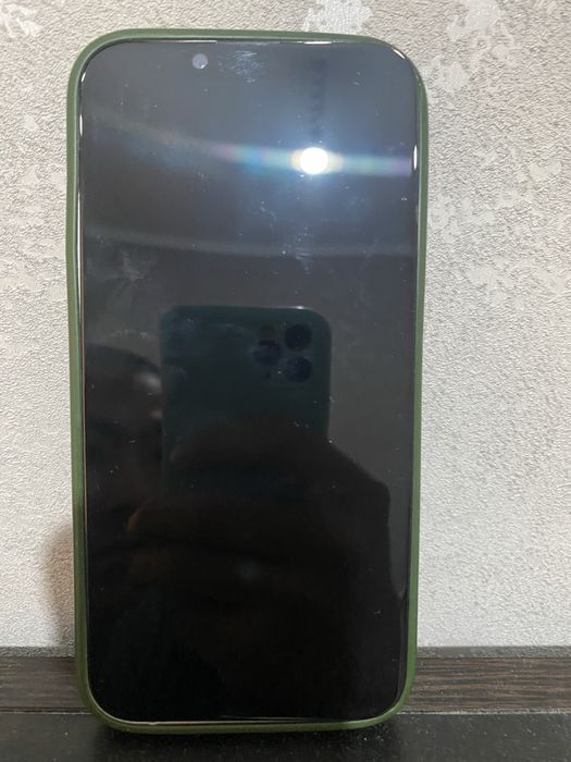 Продам iphone 13 starlight 128