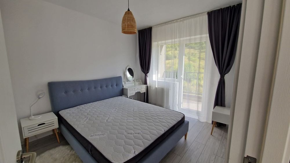 Pf.inchiriez apartament