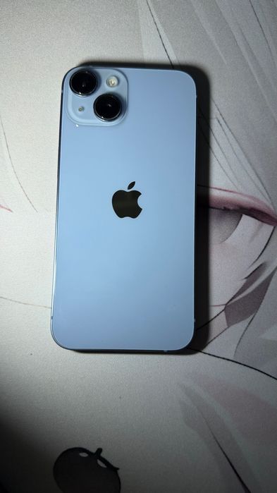 iPhone 14 голубой