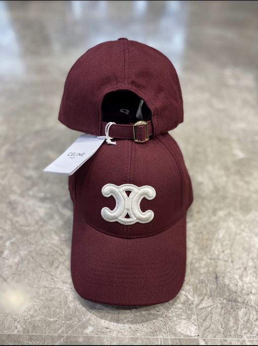 Шапка celine.