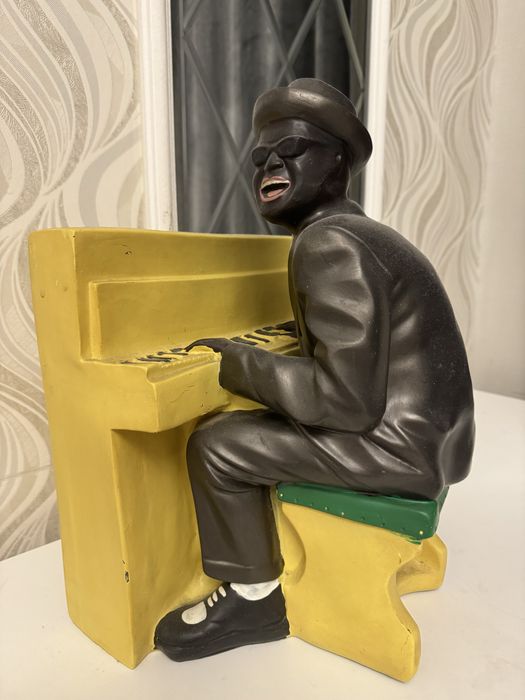 Статуетки антиквариат