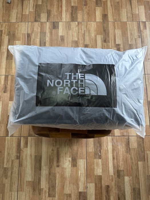 Geaca The North Face marimi M,L