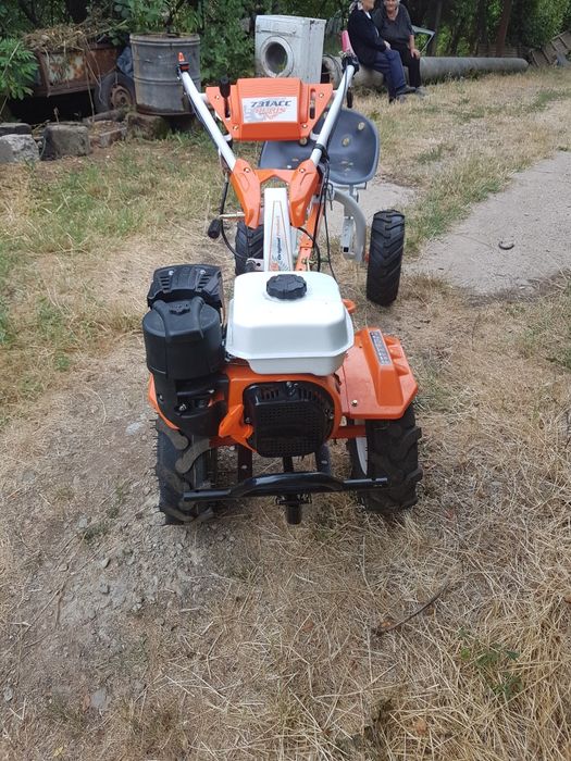 Vând motocultor Ruris 8.5 cai