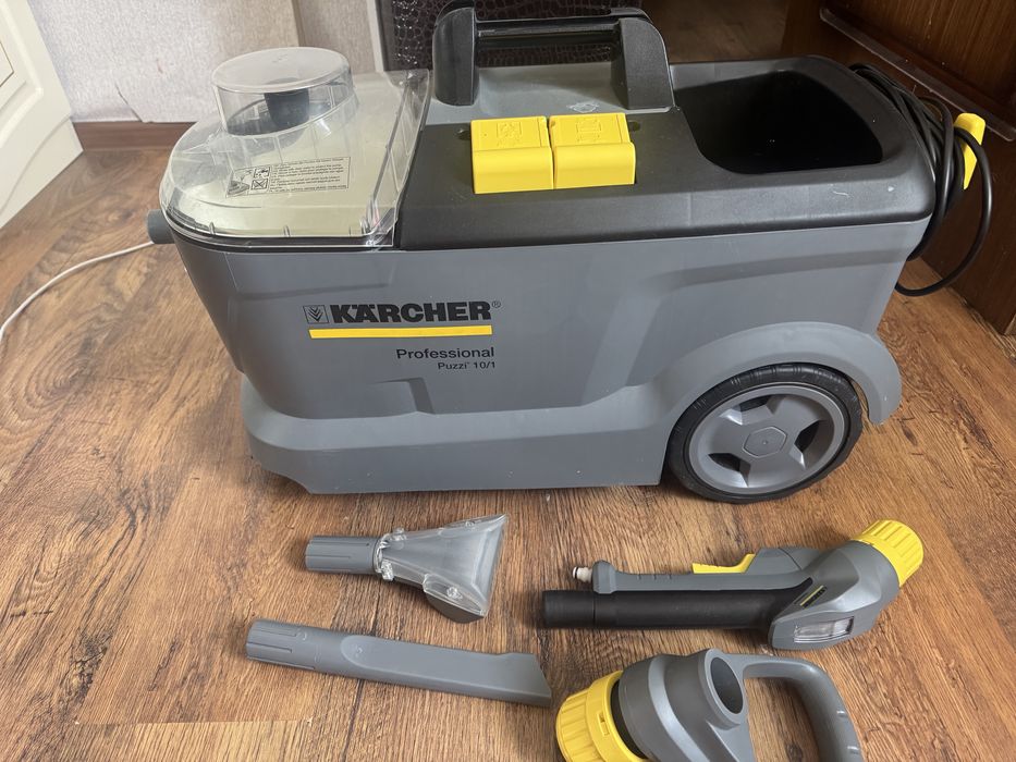Karcher Puzzi 10/1 моющий пылесос